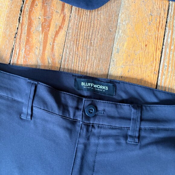 Bluffworks Ascender Chino in Navy - Picture 3 of 5